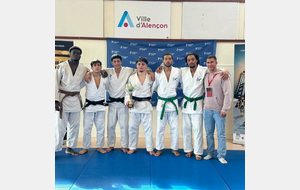 L’équipe juniors d’Evreux Judo en route pour le championnat de France 1ère division