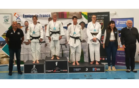 STÉPHANIE CARUANA ET BERTRAND SERIN SUR LES PODIUMS VÉTÉRANS